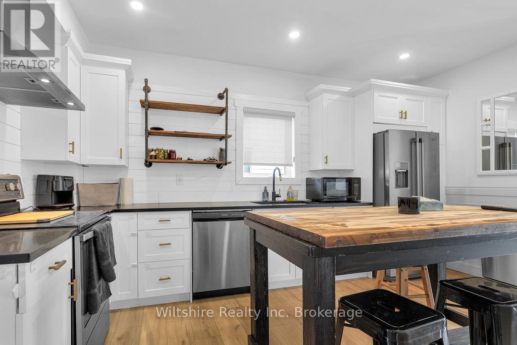 10 Pearl Street, Tillsonburg, Ontario  N4G 1L3 - Photo 7 - X12649490