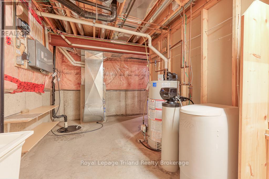 10 Armstrong Drive, Tillsonburg, Ontario  N4G 5T3 - Photo 33 - X12651322