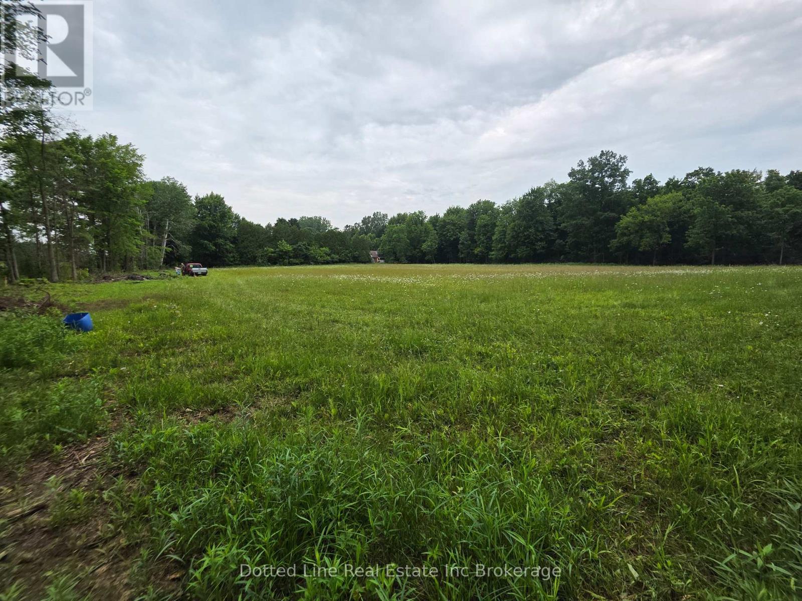 30101 Peter Road, Chatham-Kent (Chatham), Ontario  N0P 1C0 - Photo 2 - X12654508