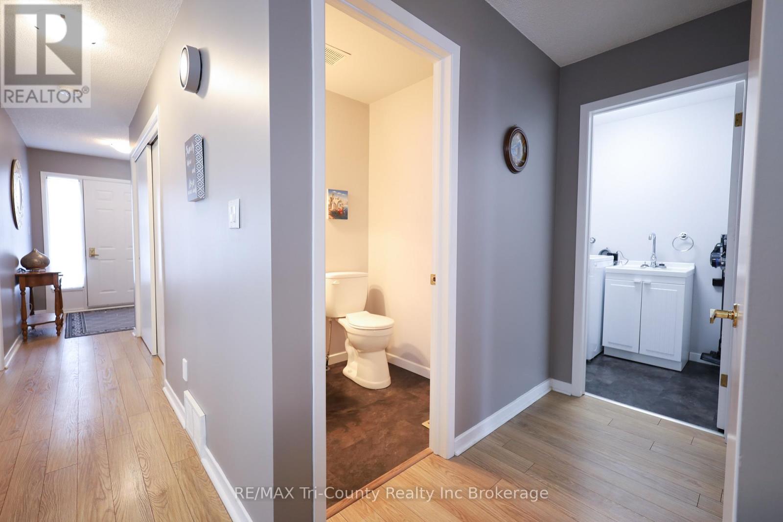 33 Wilkins Crescent, Tillsonburg, Ontario  N4G 5M6 - Photo 12 - X12654908