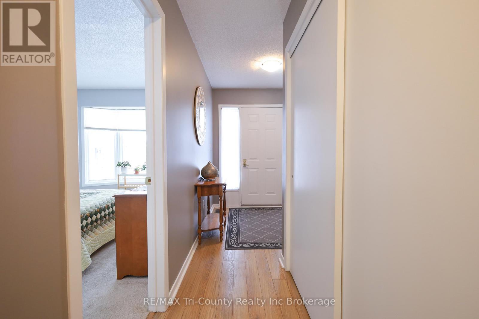 33 Wilkins Crescent, Tillsonburg, Ontario  N4G 5M6 - Photo 18 - X12654908