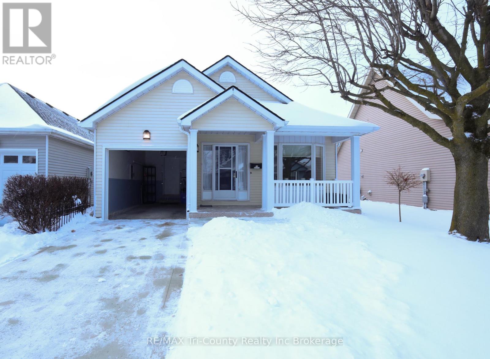 33 Wilkins Crescent, Tillsonburg, Ontario  N4G 5M6 - Photo 27 - X12654908