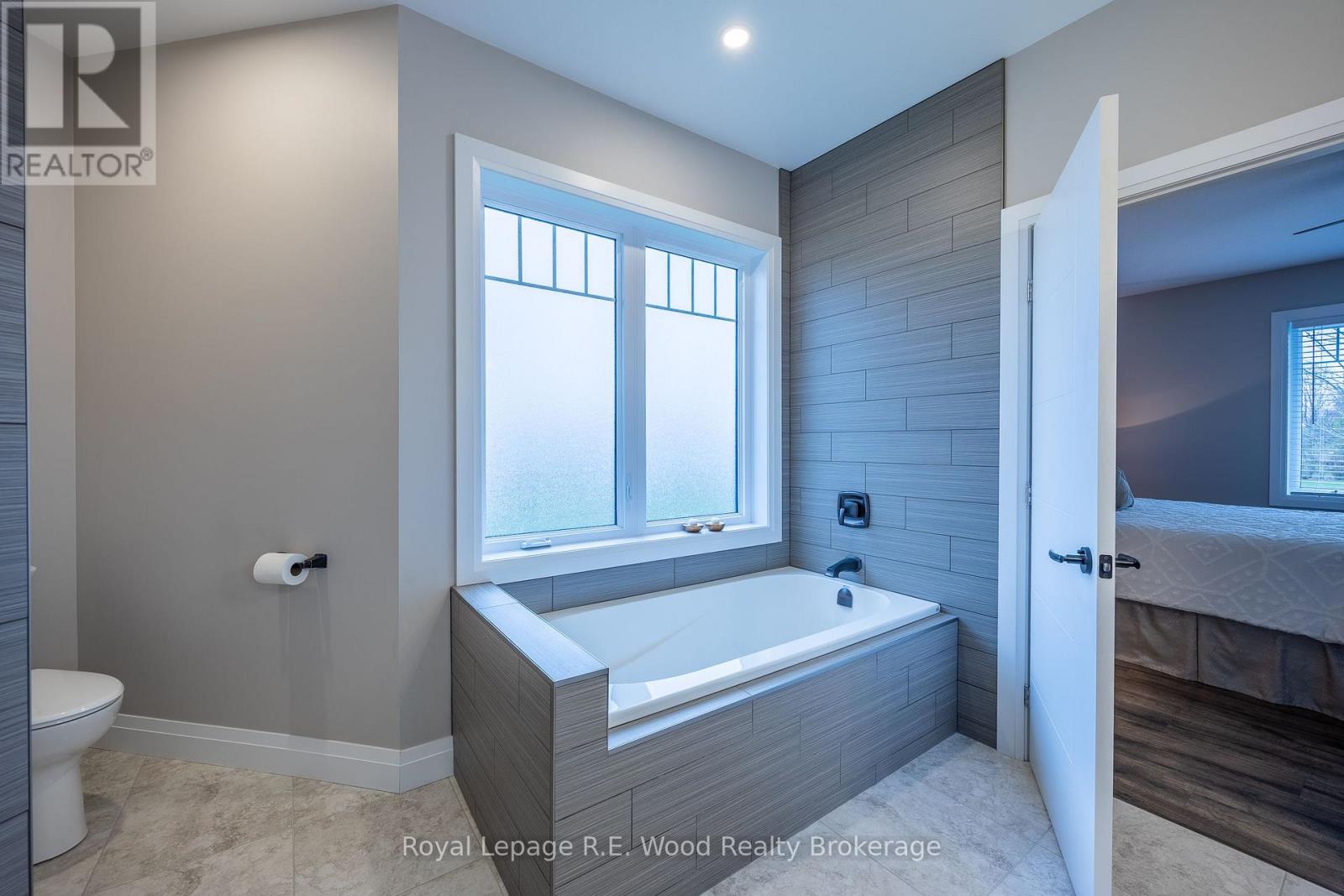 26 Millcreek Court, Norfolk (Courtland), Ontario  N0J 1E0 - Photo 27 - X12655790