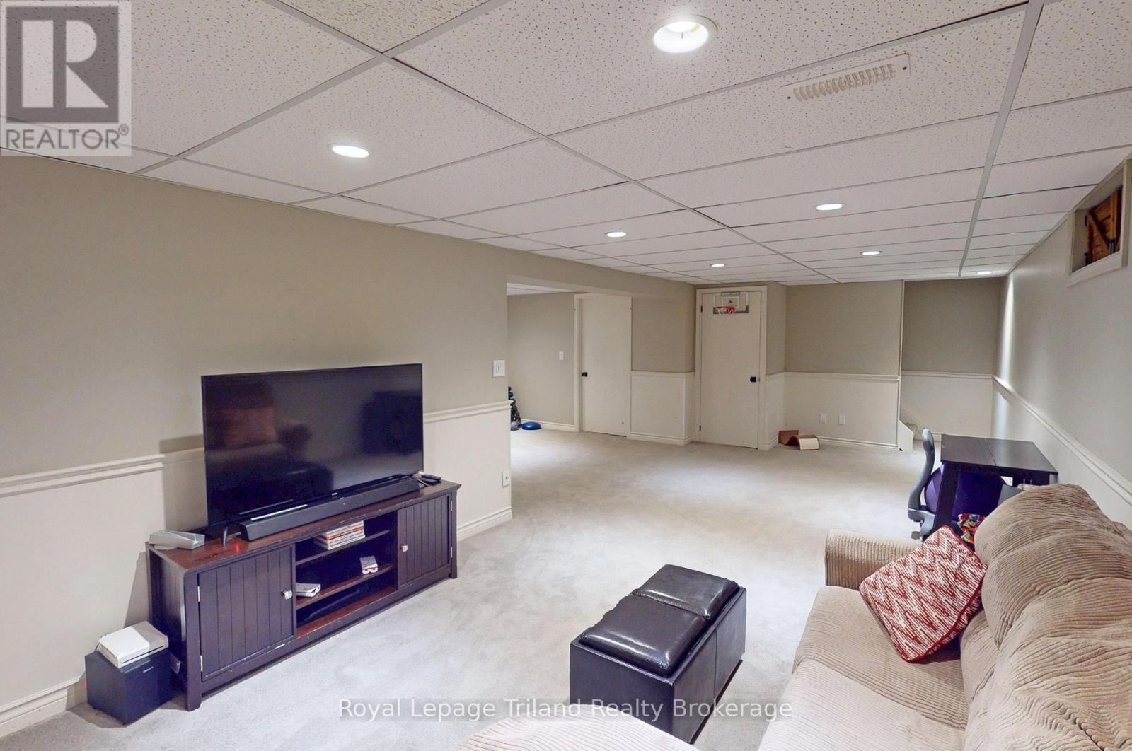 444 Lee Avenue, Woodstock (Woodstock - North), Ontario  N4S 6Y3 - Photo 29 - X12663102