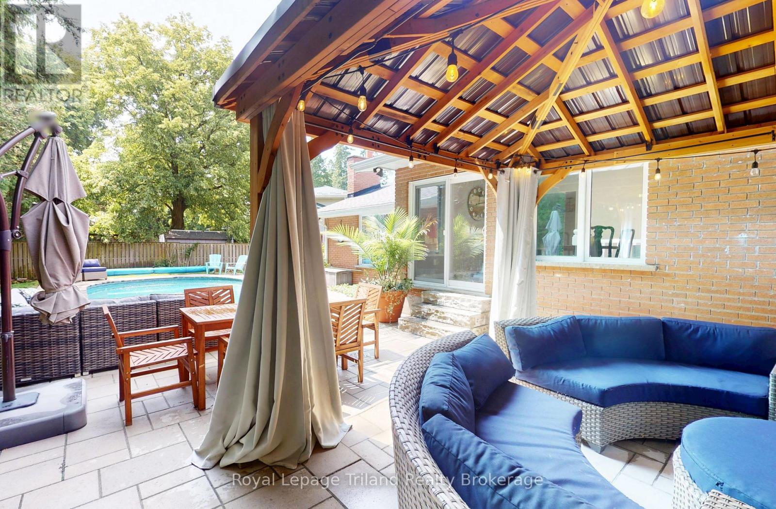 444 Lee Avenue, Woodstock (Woodstock - North), Ontario  N4S 6Y3 - Photo 32 - X12663102