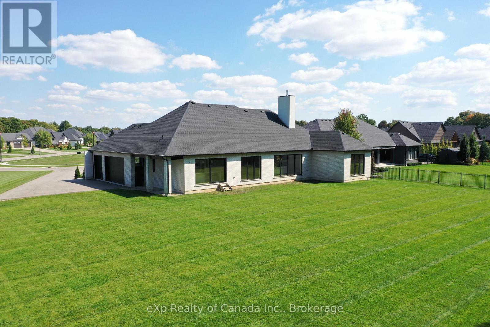 33 August Crescent, Norwich, Ontario  N0J 1R0 - Photo 8 - X12666140