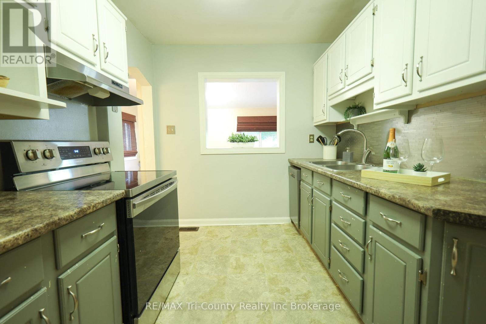 164 Fellner Avenue, London East (East M), Ontario  N5W 4H1 - Photo 11 - X12669540