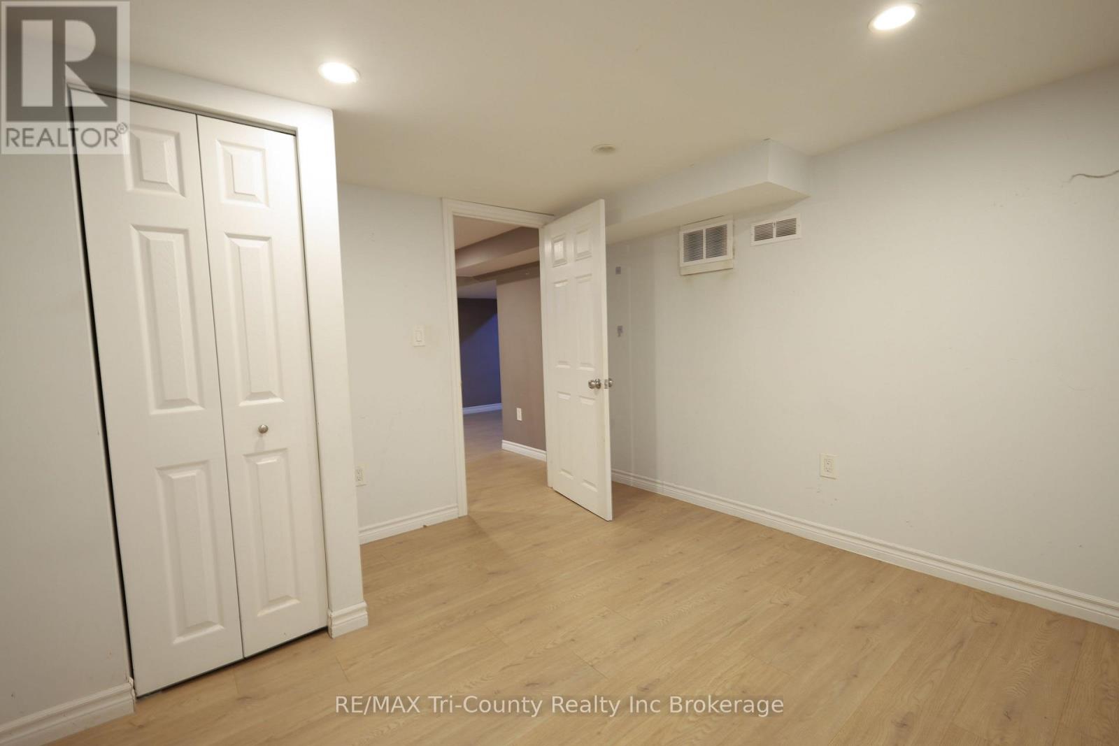 164 Fellner Avenue, London East (East M), Ontario  N5W 4H1 - Photo 21 - X12669540