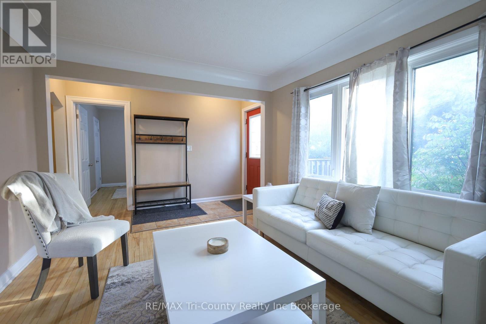 164 Fellner Avenue, London East (East M), Ontario  N5W 4H1 - Photo 4 - X12669540