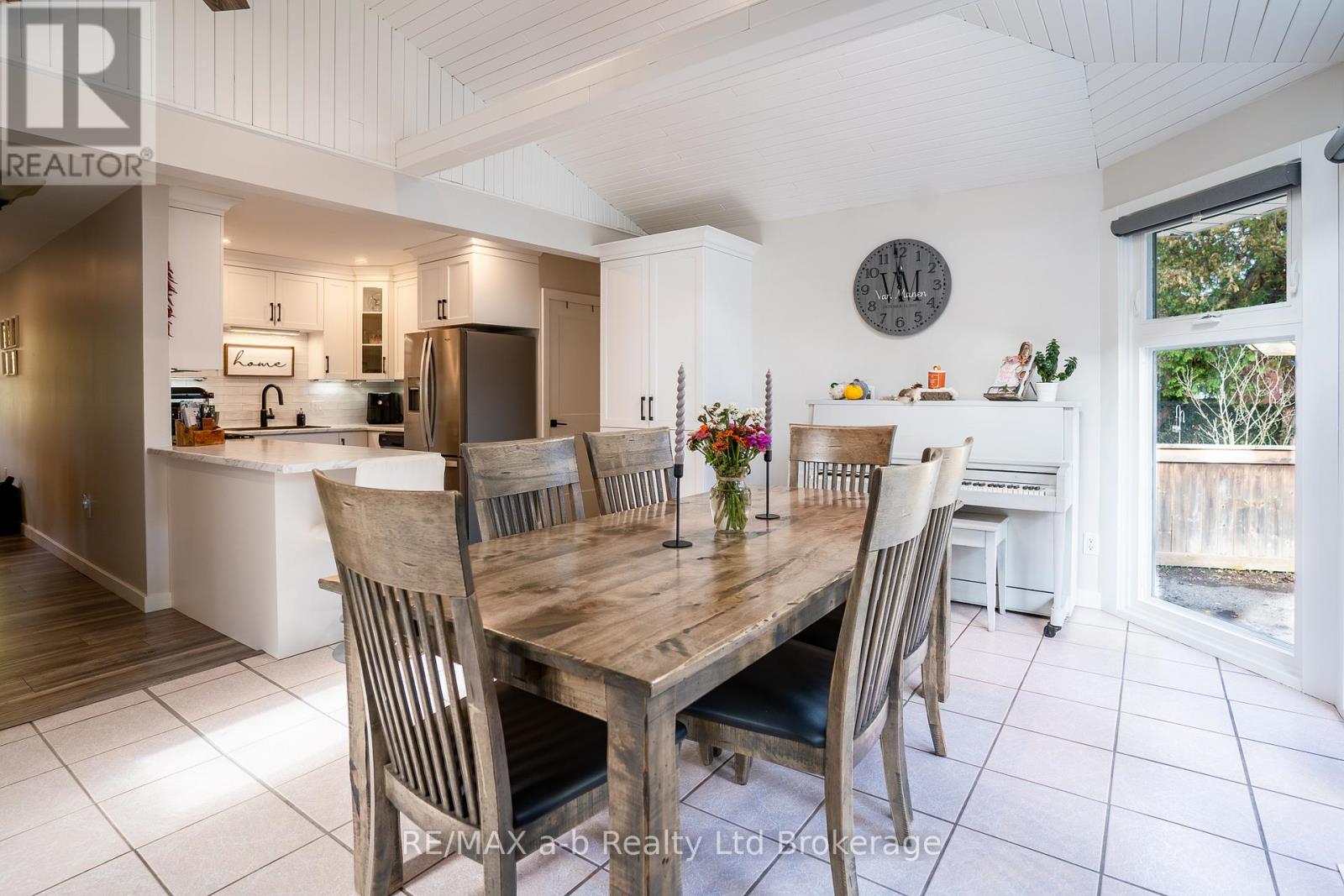 258 Graham Street, Woodstock (Woodstock - North), Ontario  N4S 6K7 - Photo 14 - X12671838