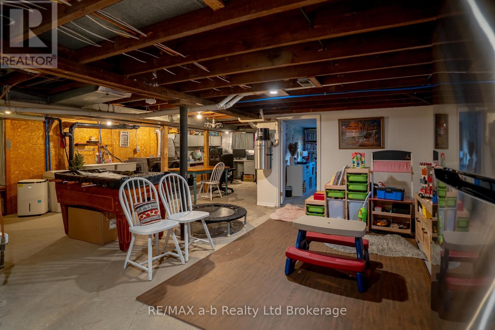 258 Graham Street, Woodstock (Woodstock - North), Ontario  N4S 6K7 - Photo 24 - X12671838