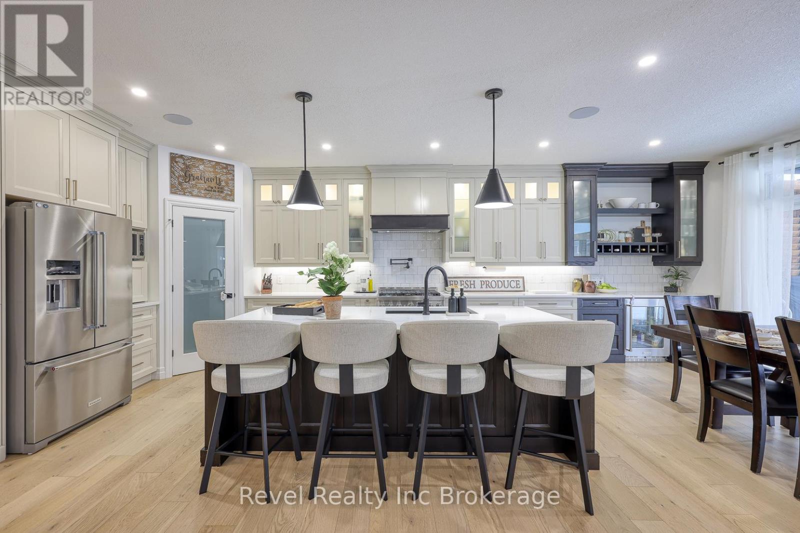 56 Hazelwood Pass, Thames Centre (Dorchester), Ontario  N0L 1G2 - Photo 10 - X12671984