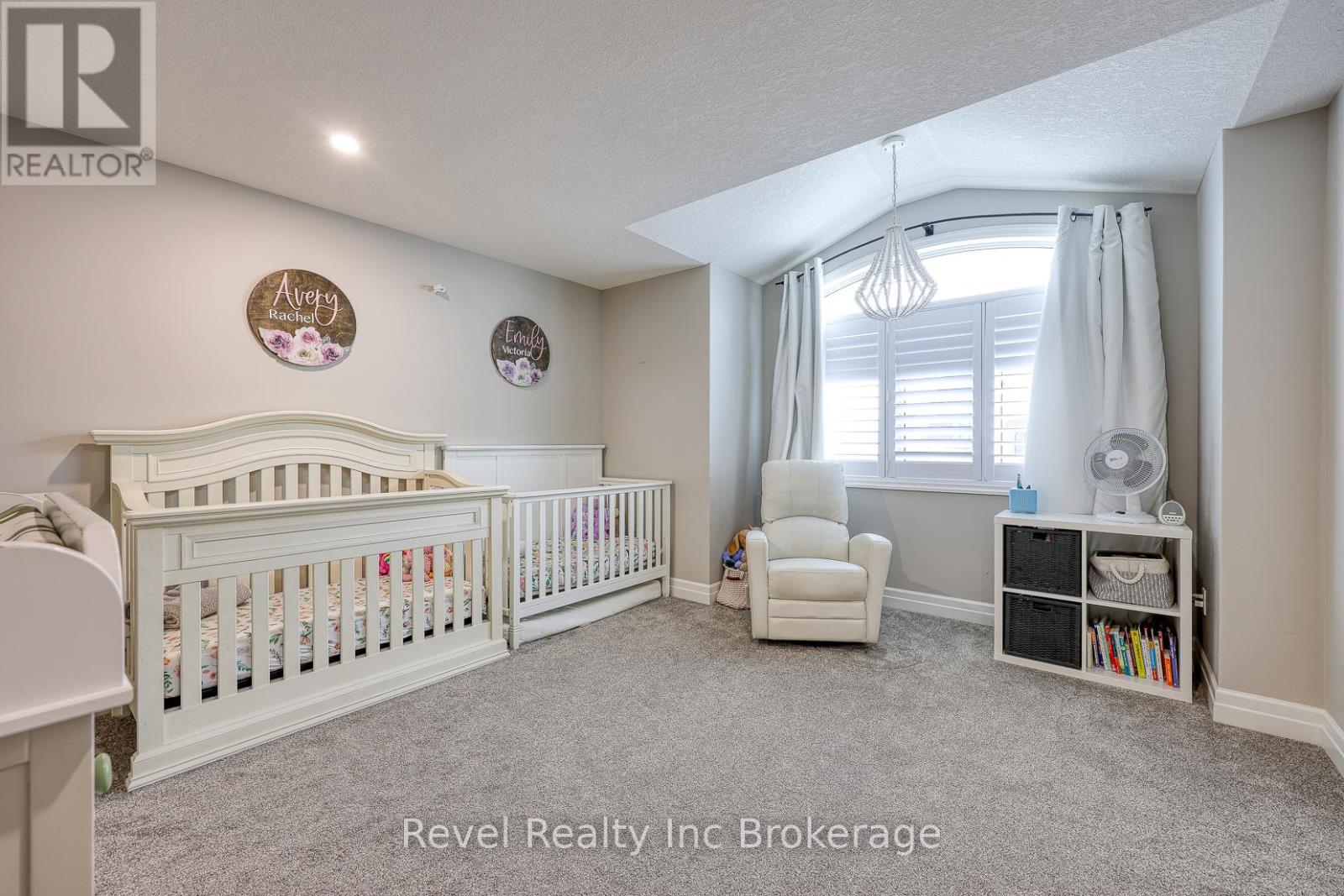 56 Hazelwood Pass, Thames Centre (Dorchester), Ontario  N0L 1G2 - Photo 26 - X12671984