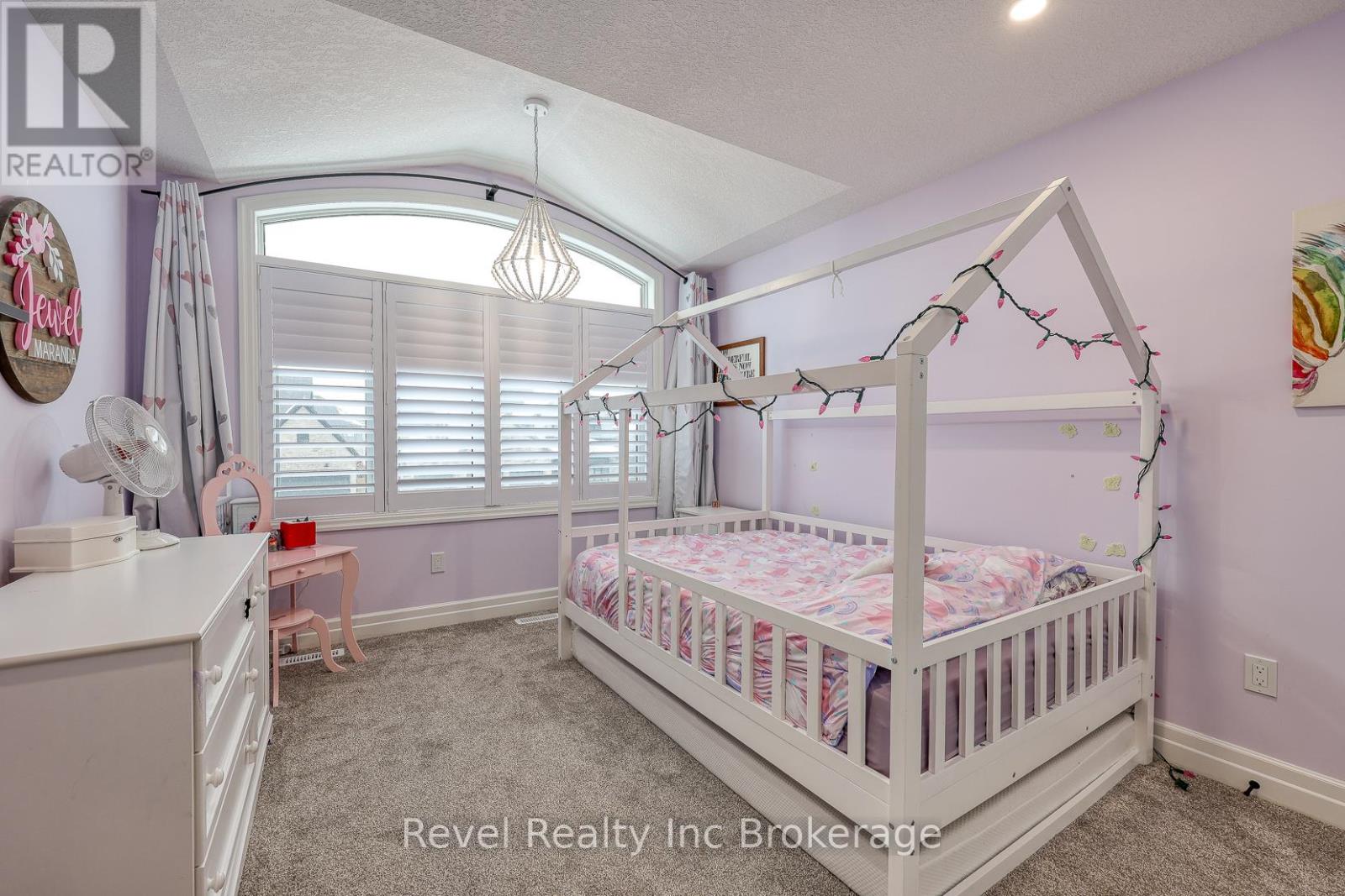 56 Hazelwood Pass, Thames Centre (Dorchester), Ontario  N0L 1G2 - Photo 28 - X12671984