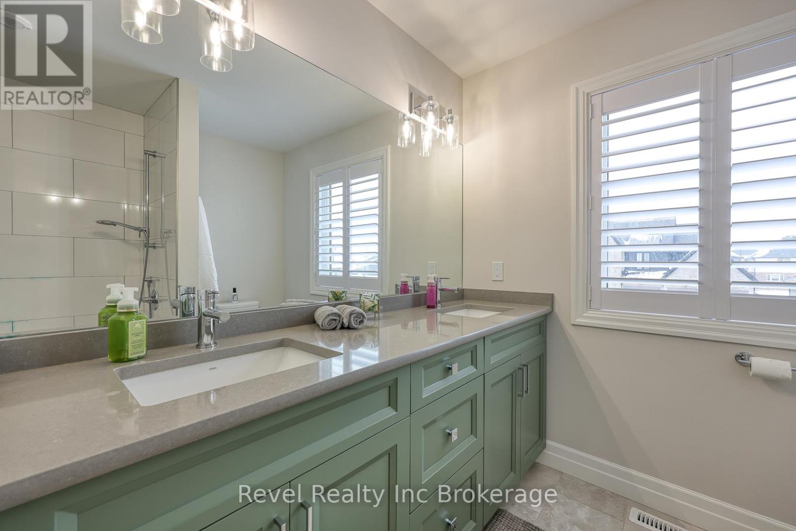 56 Hazelwood Pass, Thames Centre (Dorchester), Ontario  N0L 1G2 - Photo 29 - X12671984