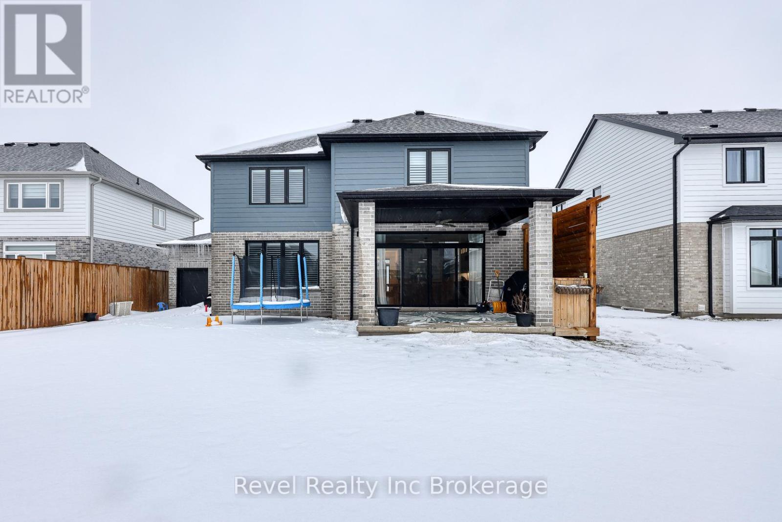 56 Hazelwood Pass, Thames Centre (Dorchester), Ontario  N0L 1G2 - Photo 34 - X12671984