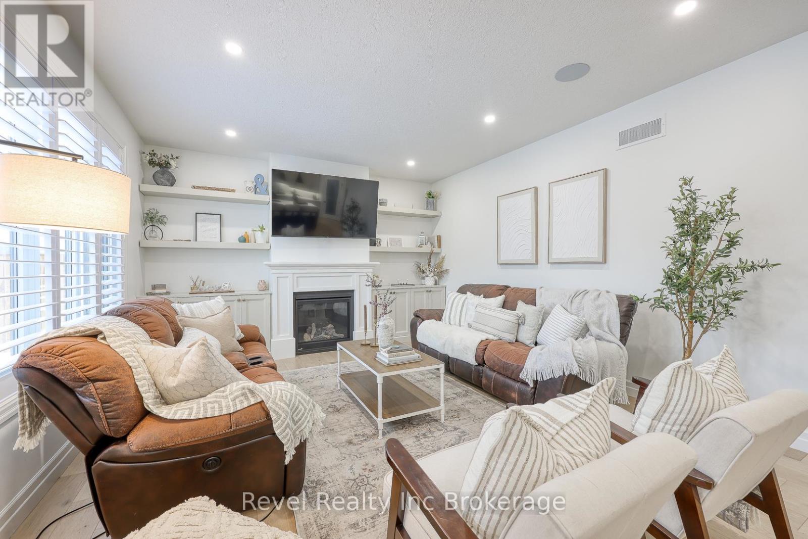 56 Hazelwood Pass, Thames Centre (Dorchester), Ontario  N0L 1G2 - Photo 8 - X12671984