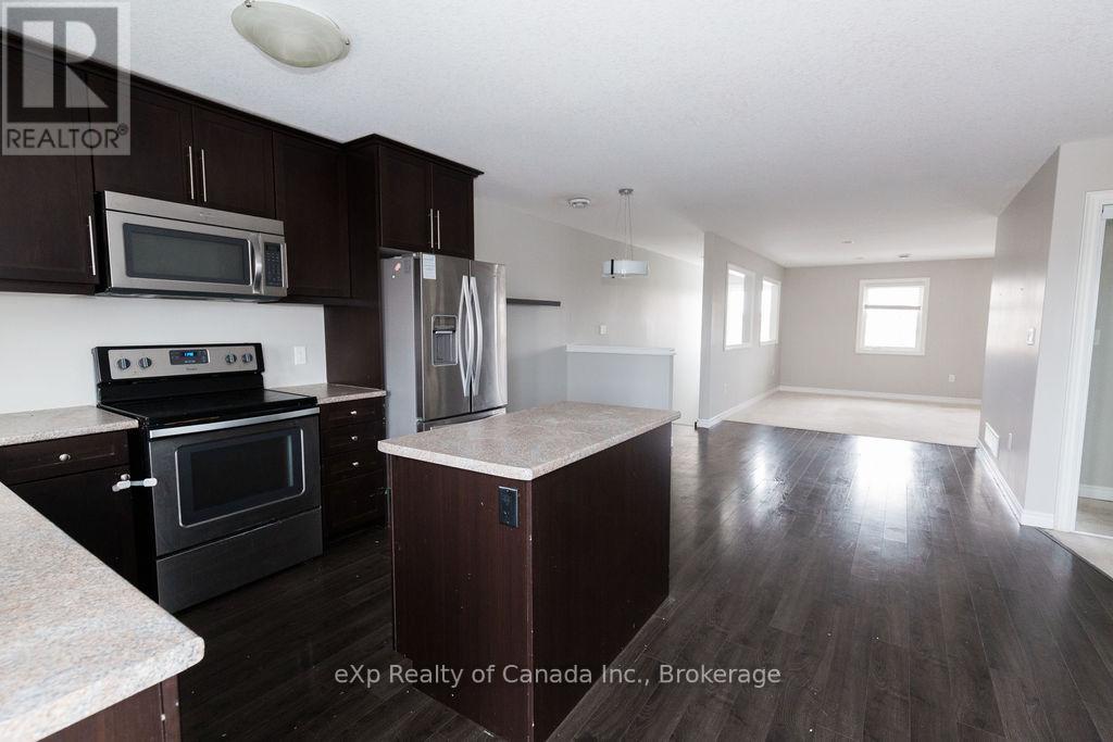 72 - 3320 Meadowgate Boulevard, London South (South U), Ontario  N6M 0A7 - Photo 6 - X12672236