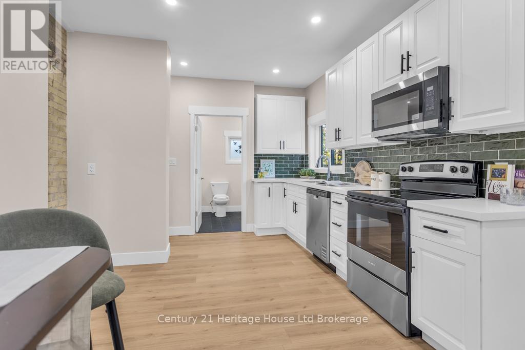 209 Victoria Street, Ingersoll (Ingersoll - North), Ontario  N5C 2N2 - Photo 10 - X12672852