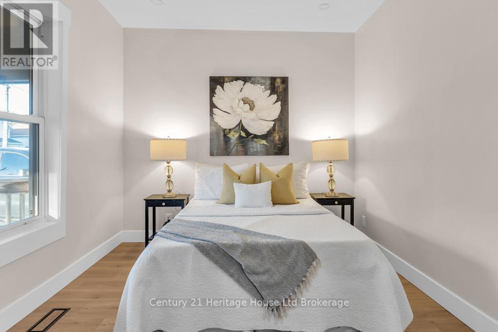 209 Victoria Street, Ingersoll (Ingersoll - North), Ontario  N5C 2N2 - Photo 19 - X12672852