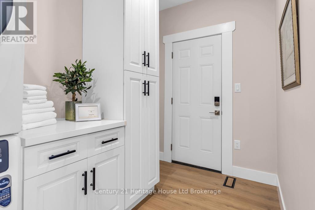 209 Victoria Street, Ingersoll (Ingersoll - North), Ontario  N5C 2N2 - Photo 22 - X12672852