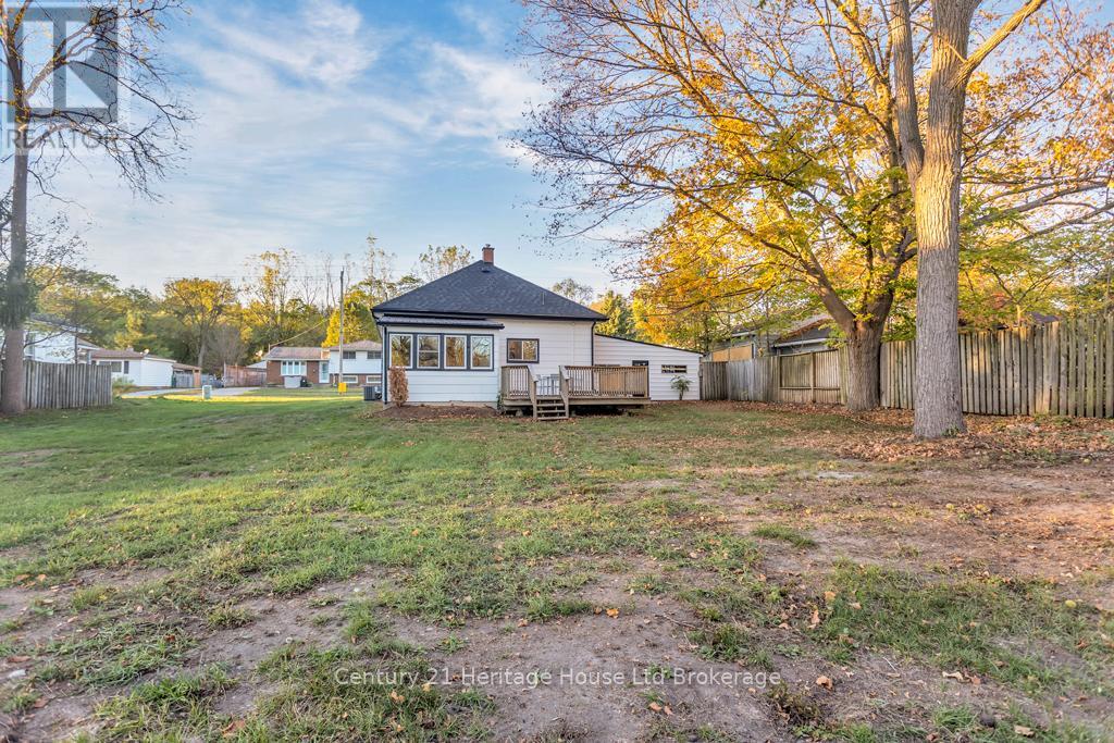 209 Victoria Street, Ingersoll (Ingersoll - North), Ontario  N5C 2N2 - Photo 31 - X12672852