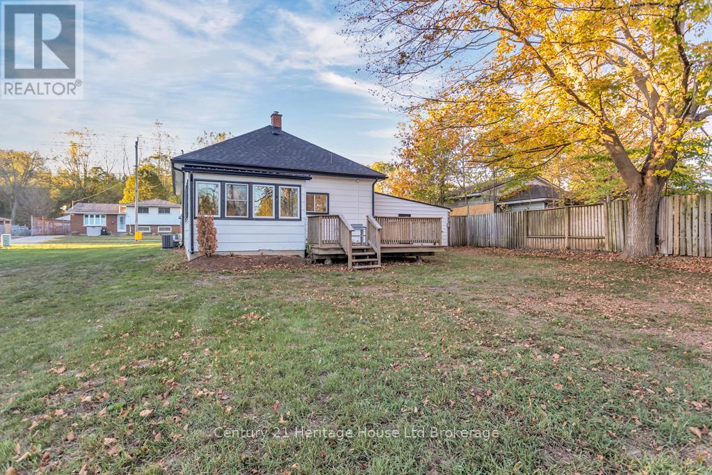 209 Victoria Street, Ingersoll (Ingersoll - North), Ontario  N5C 2N2 - Photo 32 - X12672852