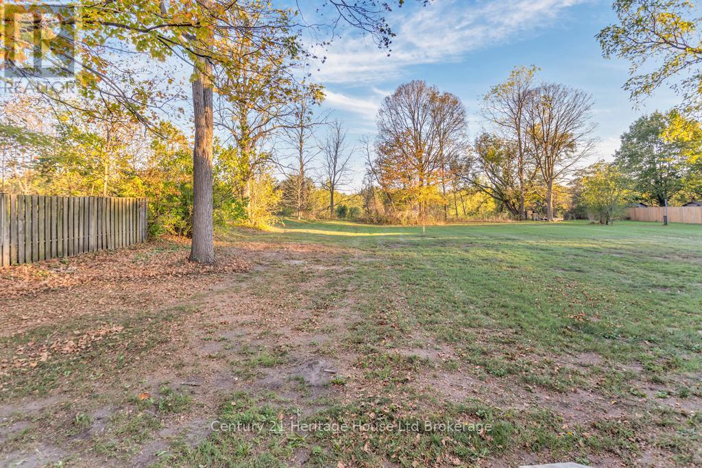 209 Victoria Street, Ingersoll (Ingersoll - North), Ontario  N5C 2N2 - Photo 33 - X12672852