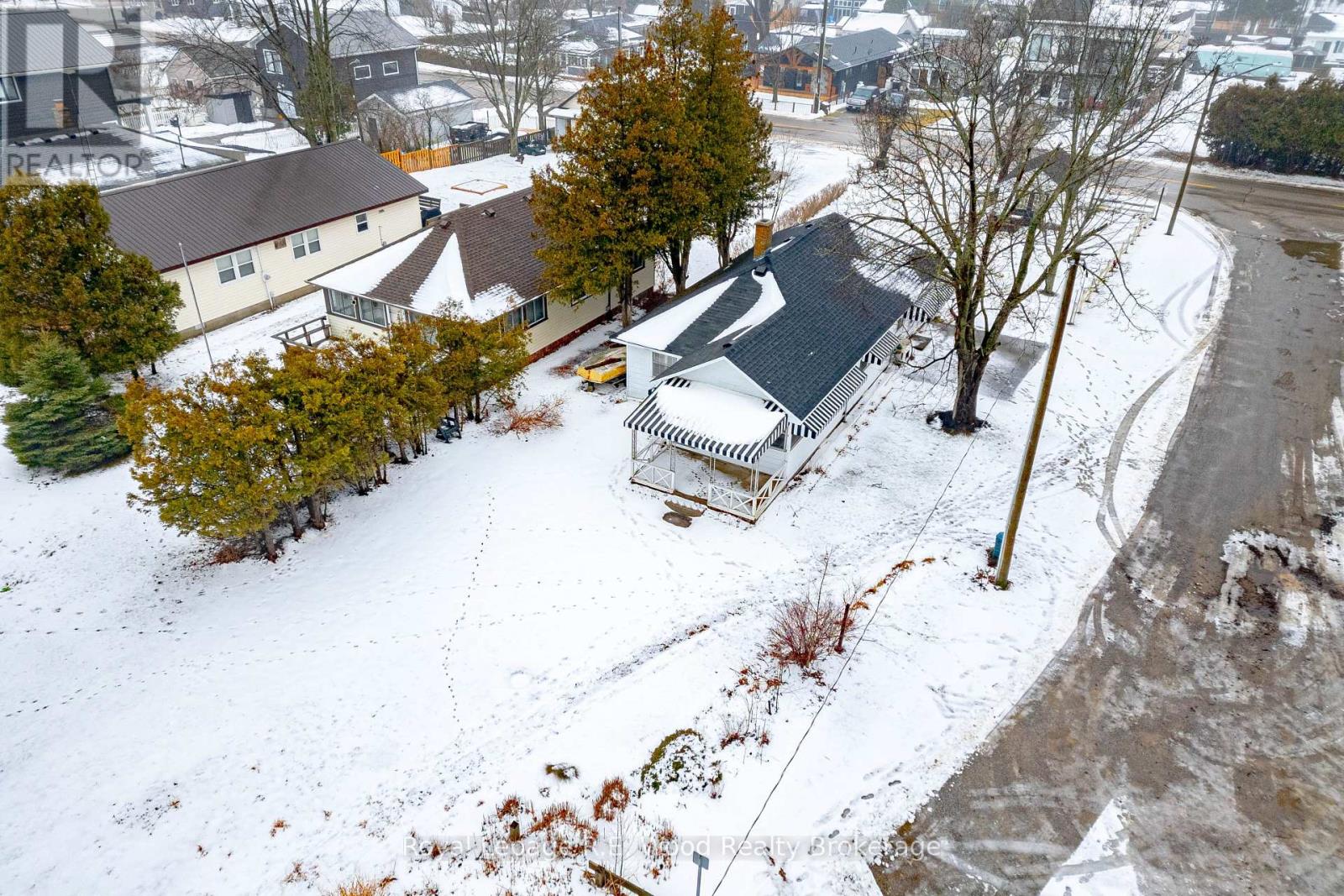 4 Jenny Wren Lane, Norfolk (Turkey Point), Ontario  N0E 1T0 - Photo 30 - X12673476