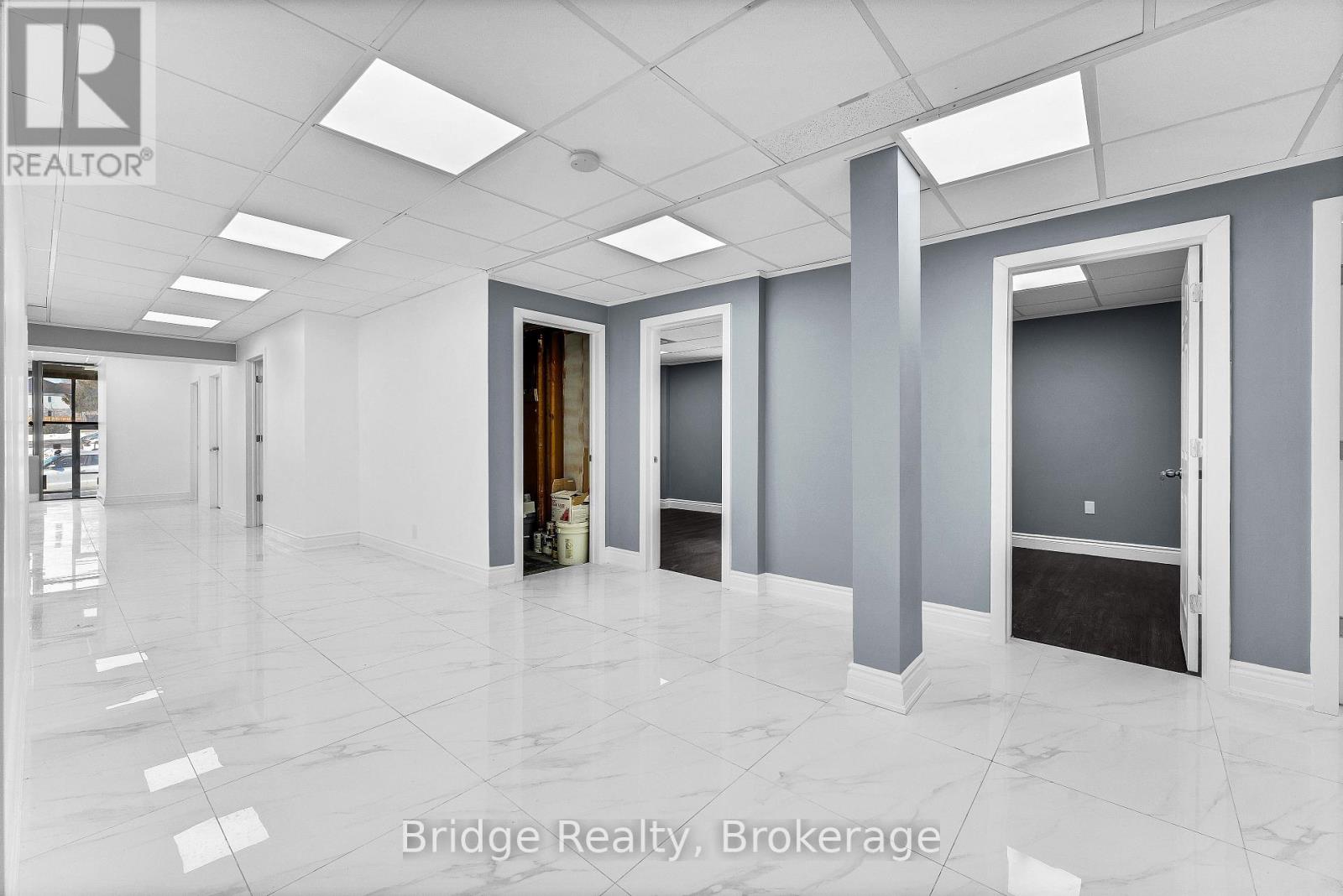 290 Dundas Street, Woodstock (Woodstock - North), Ontario  N4S 1B2 - Photo 11 - X12674420