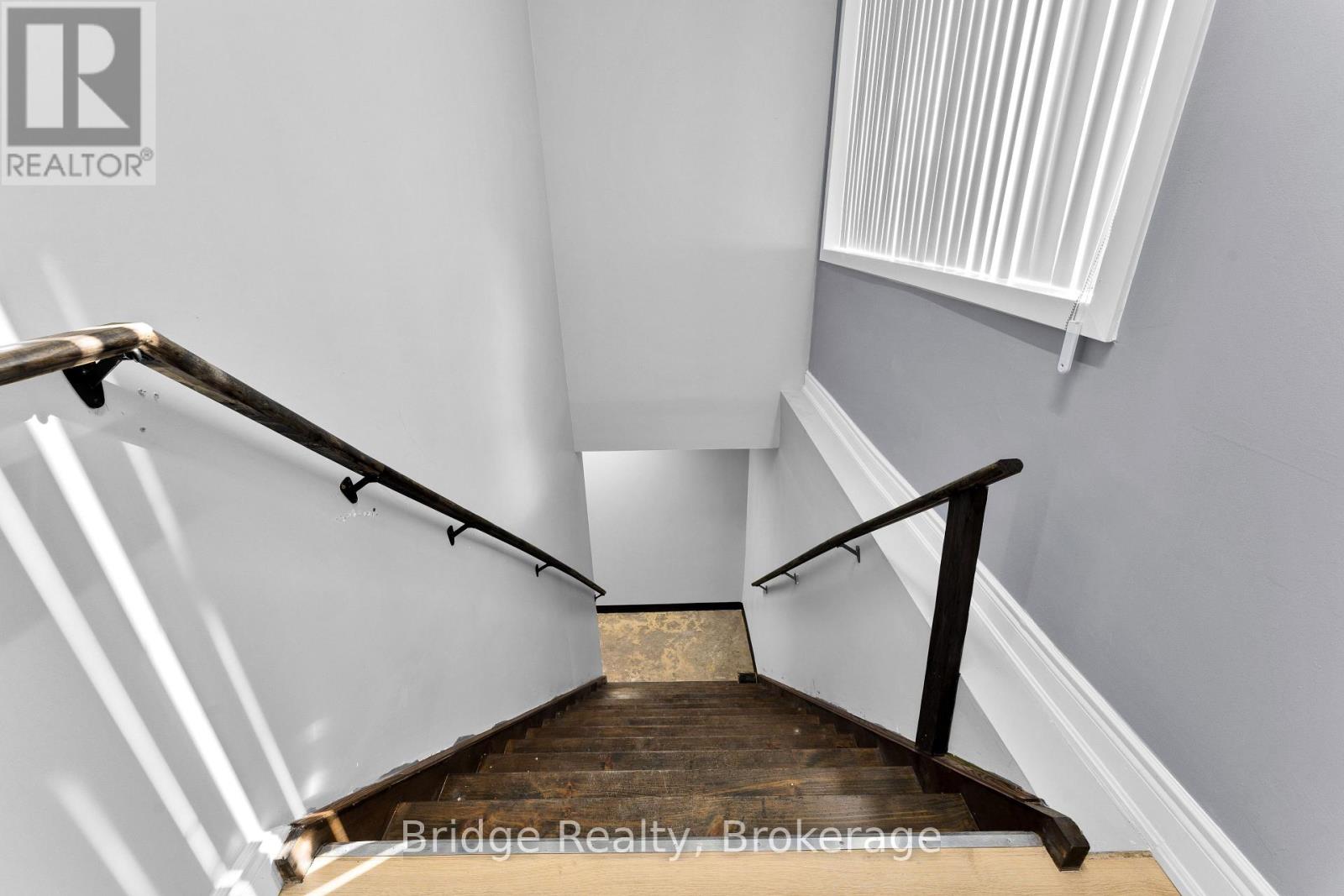 290 Dundas Street, Woodstock (Woodstock - North), Ontario  N4S 1B2 - Photo 33 - X12674420