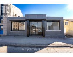 290 DUNDAS STREET, woodstock (woodstock - north), Ontario