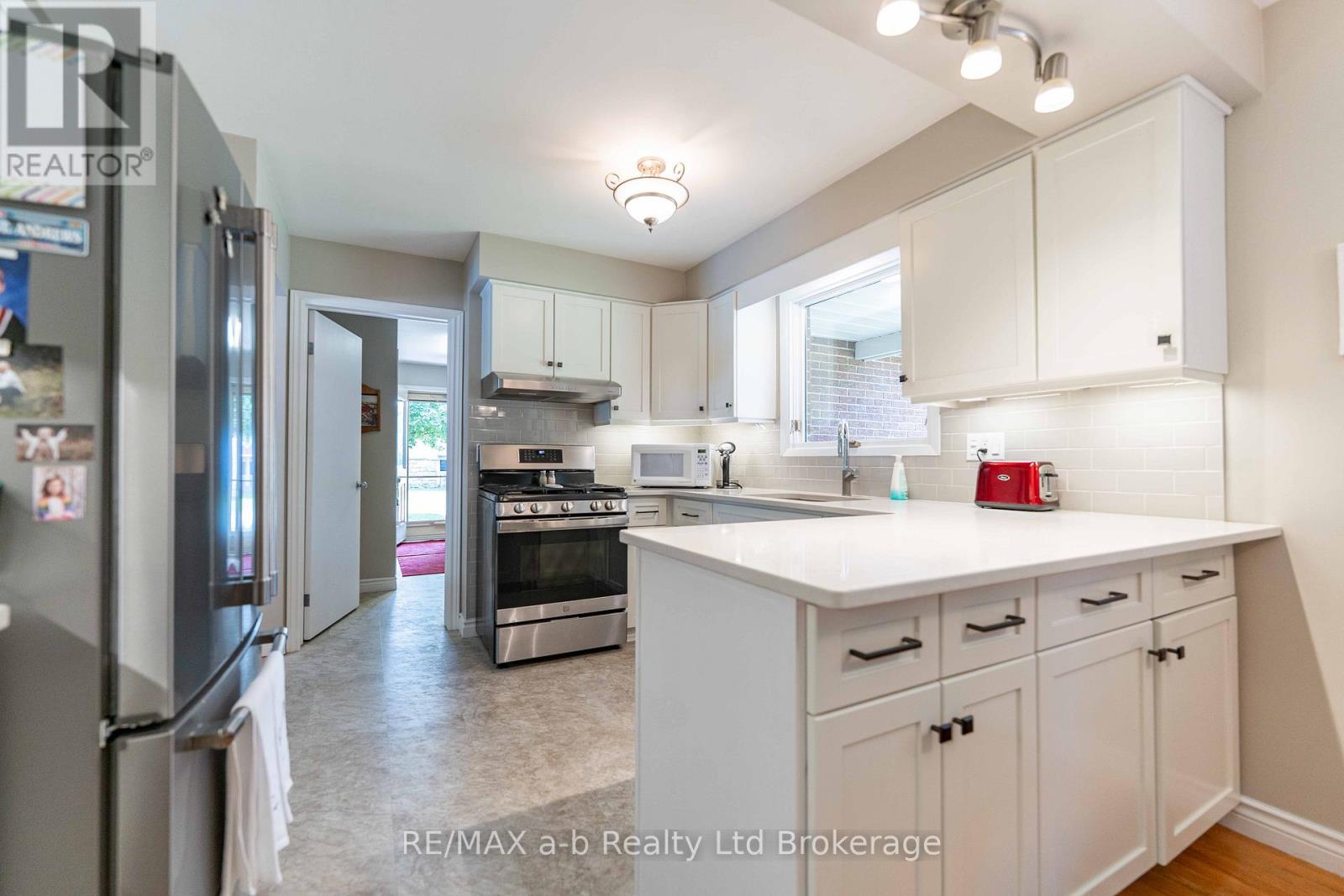 660 Goshen Road, Norfolk, Ontario  N4G 4G7 - Photo 15 - X12677048