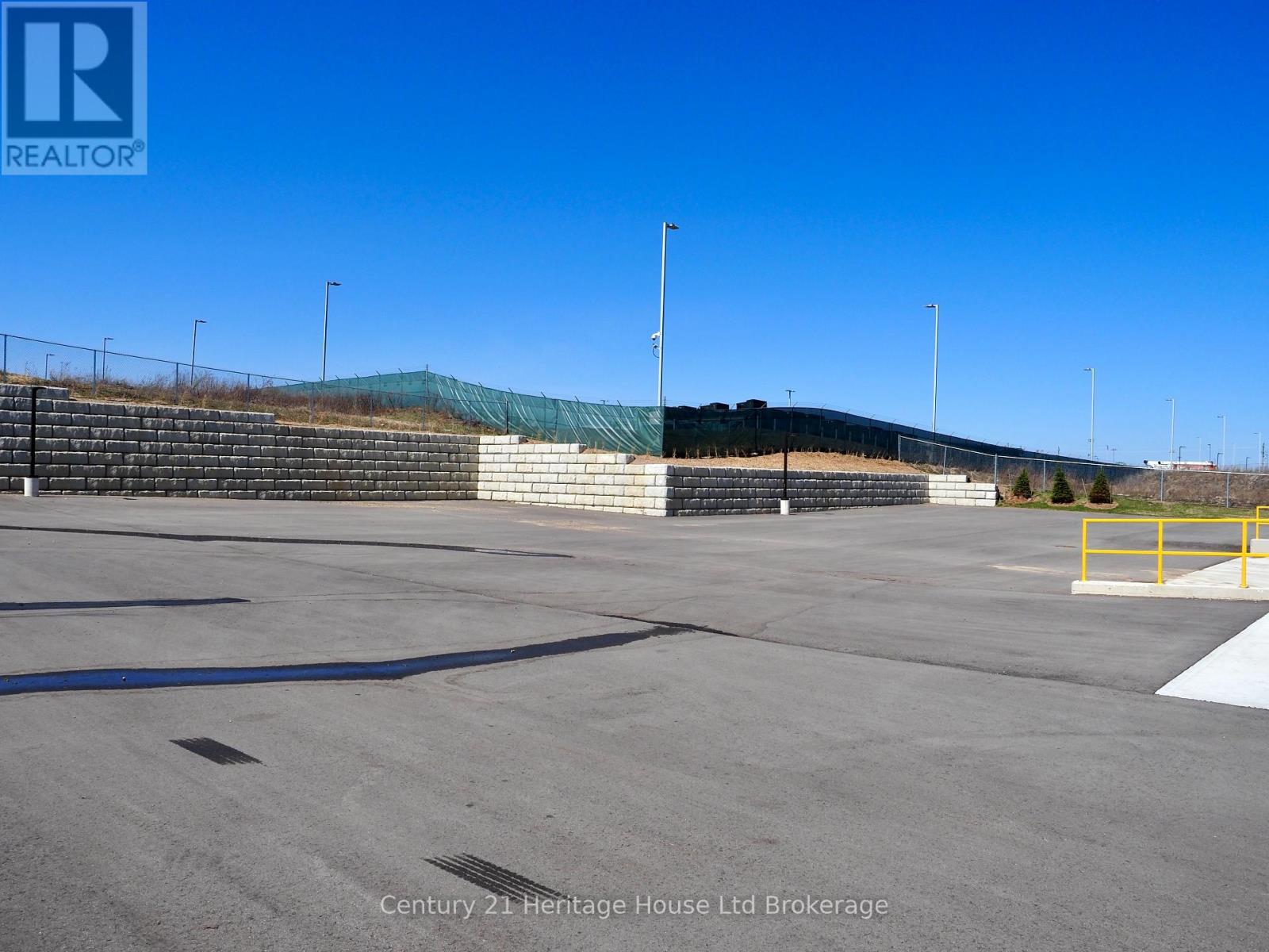 B 3-4 - 417 Griffin Way, Woodstock (Woodstock - North), Ontario  N4T 0N2 - Photo 14 - X12677704