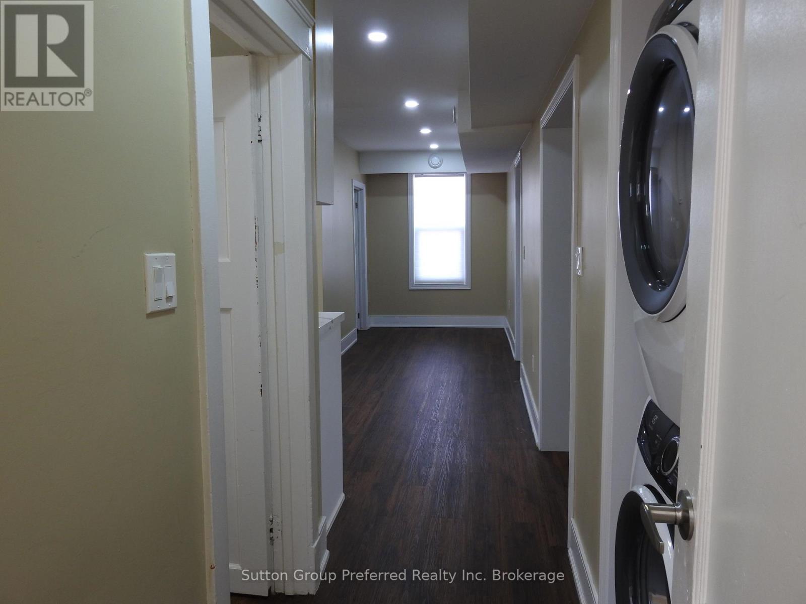 1792 Longwoods Road, Southwest Middlesex (Wardsville), Ontario  N0L 2N9 - Photo 18 - X12680444