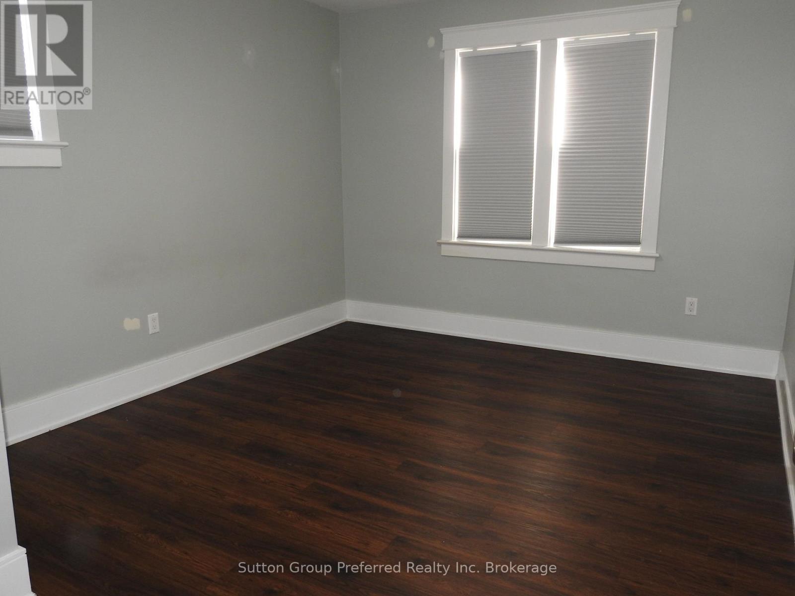 1792 Longwoods Road, Southwest Middlesex (Wardsville), Ontario  N0L 2N9 - Photo 31 - X12680444