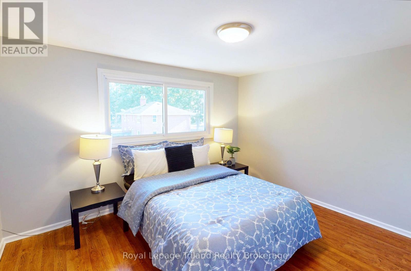 648 Brant Street, Woodstock (Woodstock - North), Ontario  N4S 5J8 - Photo 10 - X12682540