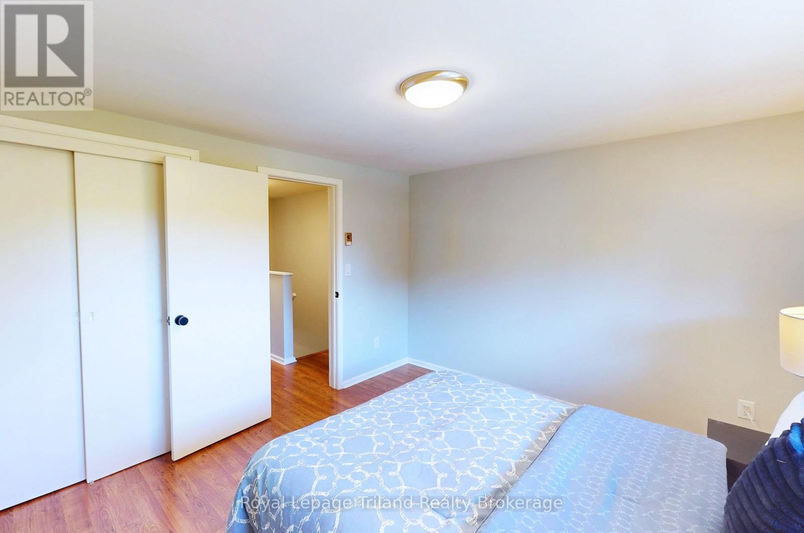 648 Brant Street, Woodstock (Woodstock - North), Ontario  N4S 5J8 - Photo 12 - X12682540