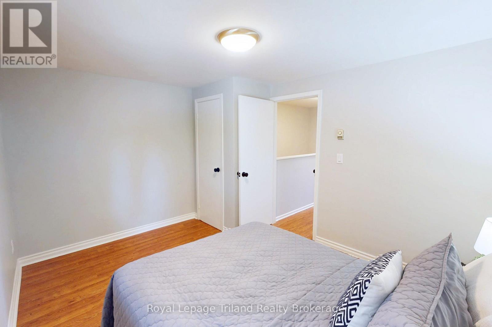 648 Brant Street, Woodstock (Woodstock - North), Ontario  N4S 5J8 - Photo 15 - X12682540