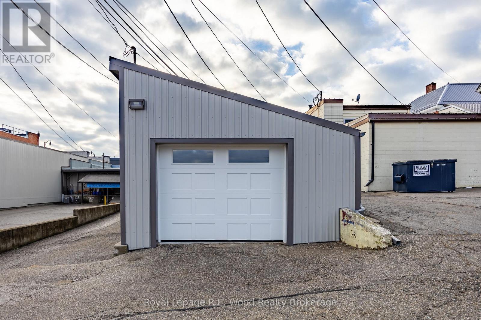 20 Cat Alley, Tillsonburg, Ontario  N4G 0C8 - Photo 11 - X12683072