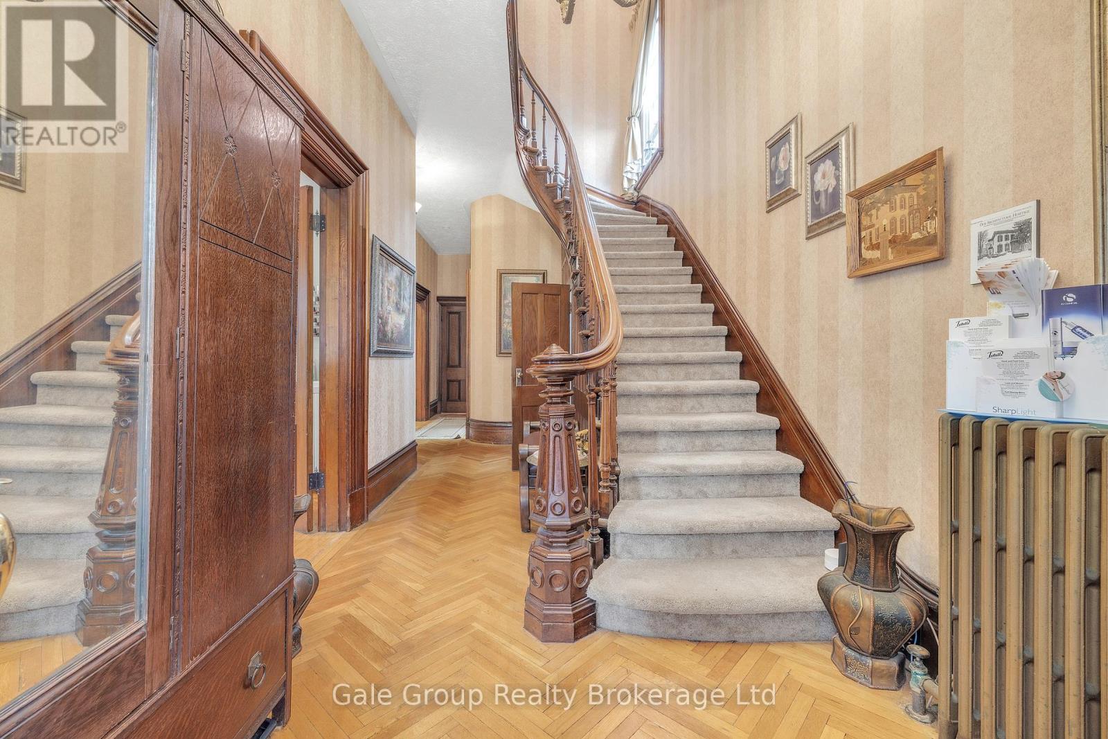 77 Light Street, Woodstock (Woodstock - North), Ontario  N4S 6G9 - Photo 4 - X12685760