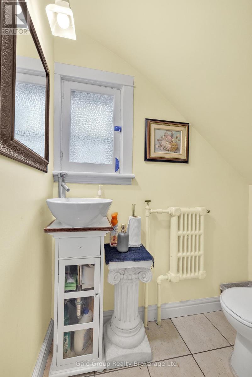 77 Light Street, Woodstock (Woodstock - North), Ontario  N4S 6G9 - Photo 7 - X12685760