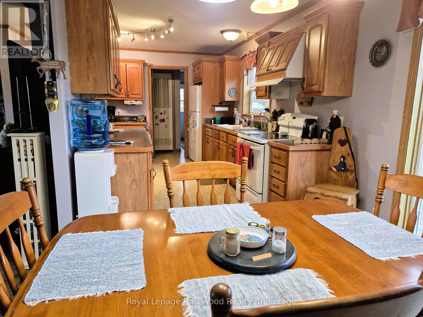 1319 Windham Road 9 Road, Norfolk, Ontario  N0E 2A0 - Photo 8 - X12686742