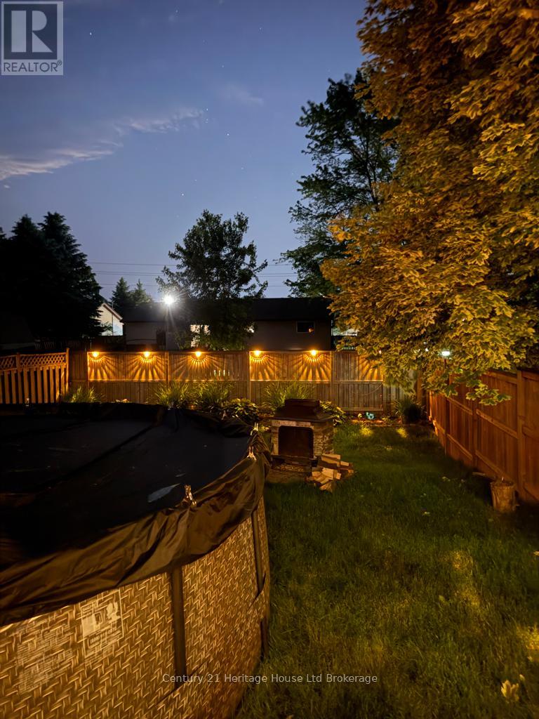 47 Beckett Boulevard, Tillsonburg, Ontario  N4G 5N3 - Photo 34 - X12686974