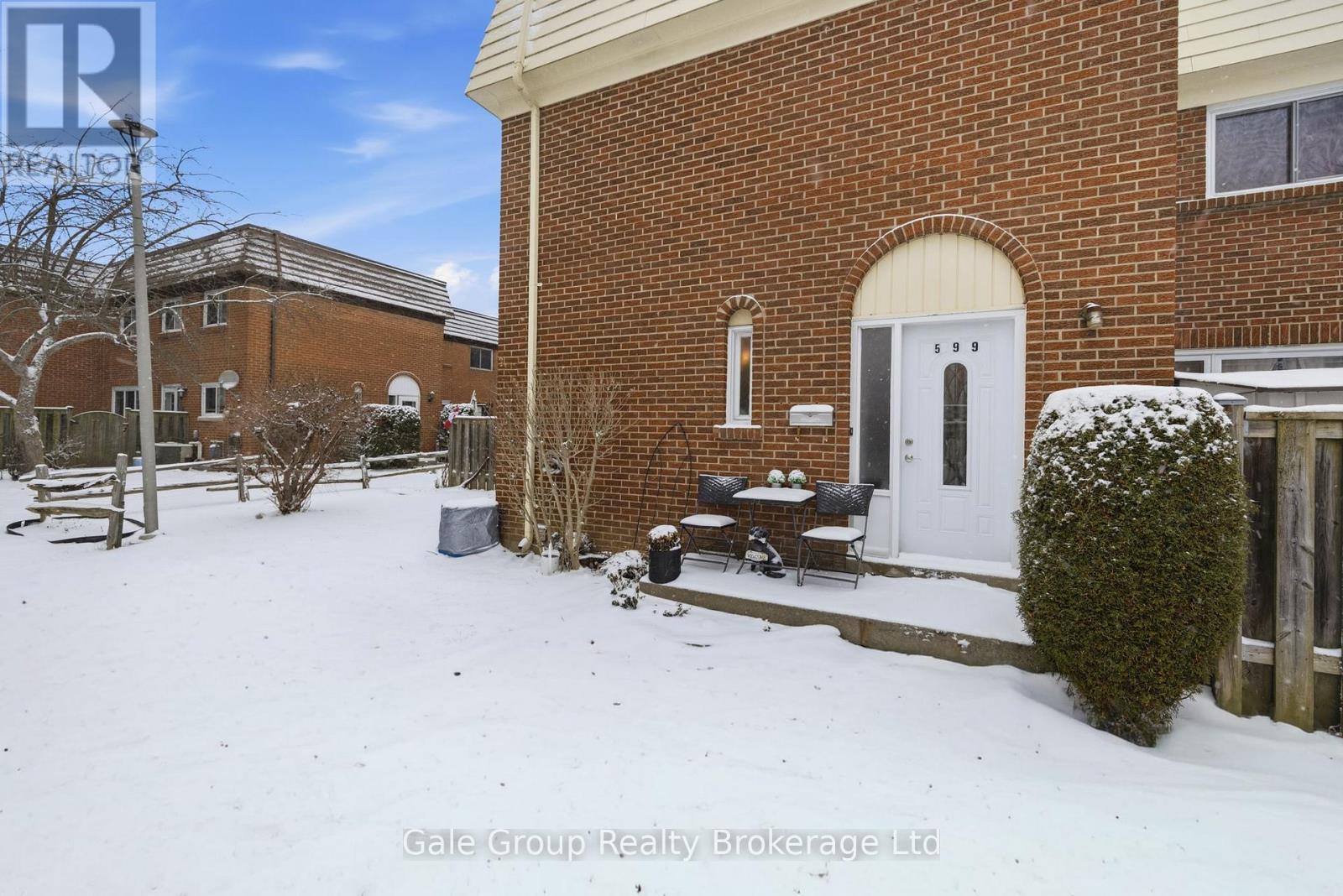 599 Gainsborough Road, London North (North F), Ontario  N6G 2C5 - Photo 5 - X12686994