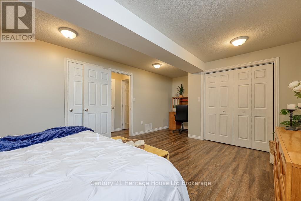 57 Fuller Drive, Ingersoll (Ingersoll - South), Ontario  N5C 4H4 - Photo 27 - X12691156