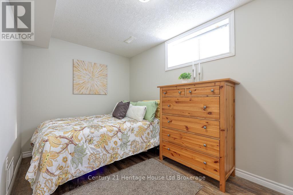 57 Fuller Drive, Ingersoll (Ingersoll - South), Ontario  N5C 4H4 - Photo 29 - X12691156