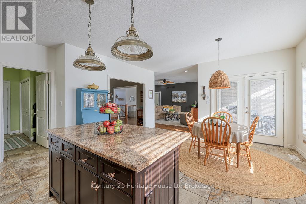 57 Fuller Drive, Ingersoll (Ingersoll - South), Ontario  N5C 4H4 - Photo 9 - X12691156