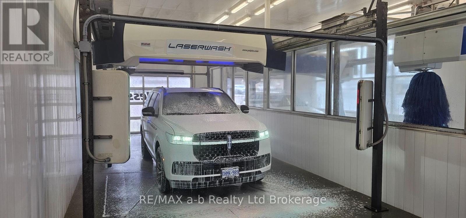 771 Dundas Street, Woodstock (Woodstock - North), Ontario  N4S 1G1 - Photo 6 - X12692822