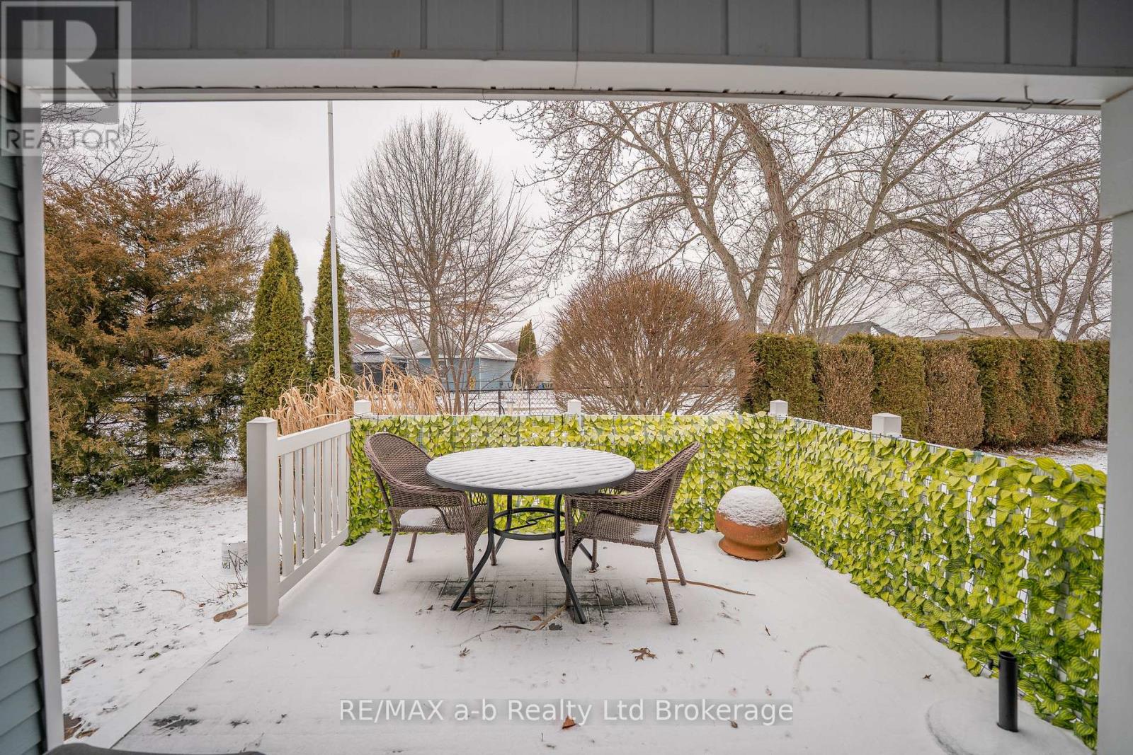 53 Hawkins Crescent, Tillsonburg, Ontario  N4G 5K6 - Photo 34 - X12692898